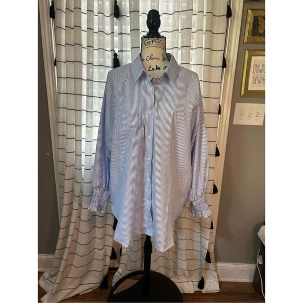 Plus Size Blue And White Striped Womens Button Down Size 2XL 18-20